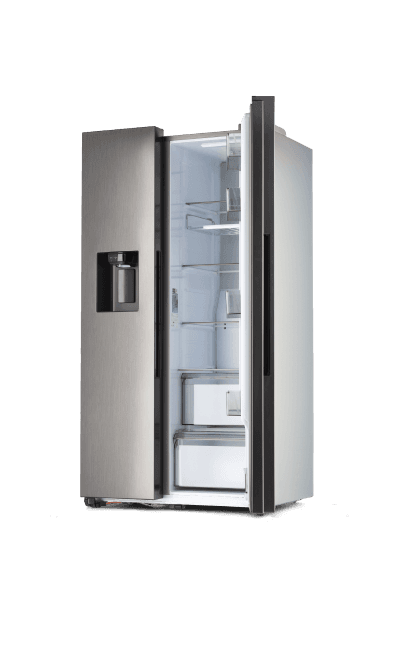 Frigorífico de acero inoxidable con la puerta abierta