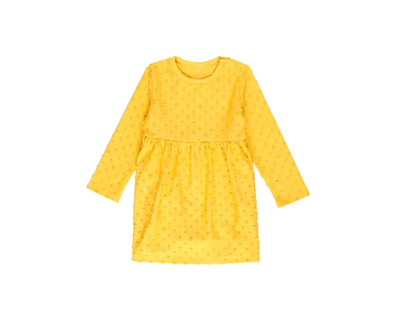 Packshot flat lay de vestido amarillo