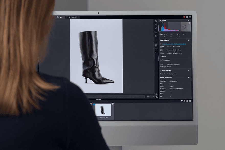 vista de edición de Orbitvu Station - software de edición de fotografía de productos con histograma, metadatos e información de sesión